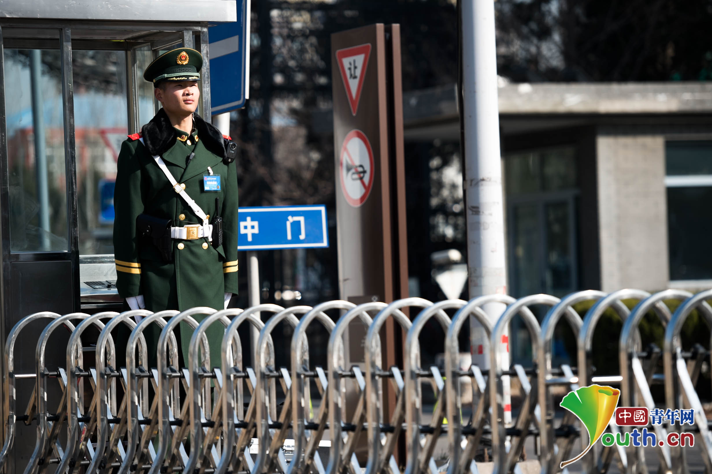 北京武警哨兵图片