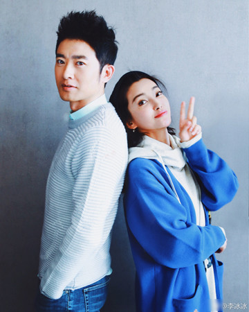 李冰冰称任泉是知心人 晒两人合影为他庆生