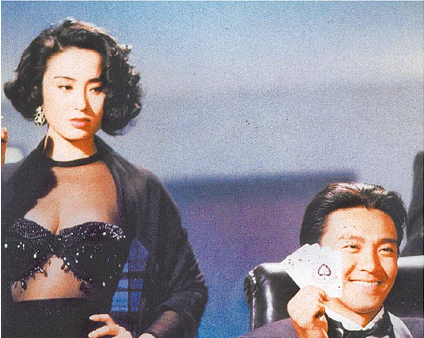 张敏婚姻一团谜 喊新欢夫君称拍写真无关复出_娱乐_腾讯网