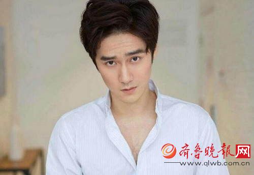 蒋劲夫被路人买单被吐槽 夫仔女友是张博涵吗？