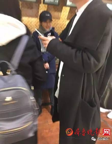 高能少年团什么时候播？景甜背王俊凯、张一山抠脚、王大陆遛牛，这综艺还没播就赢了！(图)