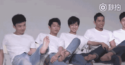 高能少年团什么时候播？景甜背王俊凯、张一山抠脚、王大陆遛牛，这综艺还没播就赢了！(图)