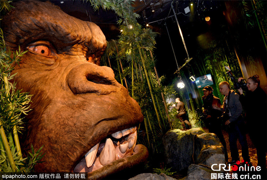 迷之诡异!抖森《金刚:骷髅岛》造型进驻蜡像馆