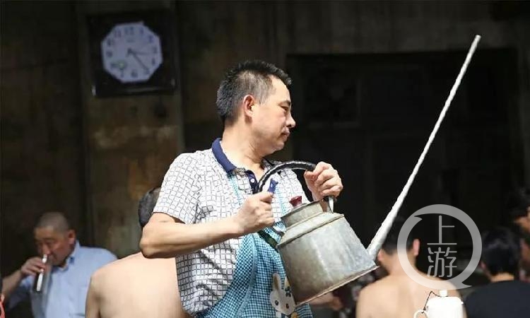 不簽【行遊巴渝 圖文】重慶交通茶館 茶碗裏的懷舊與現實