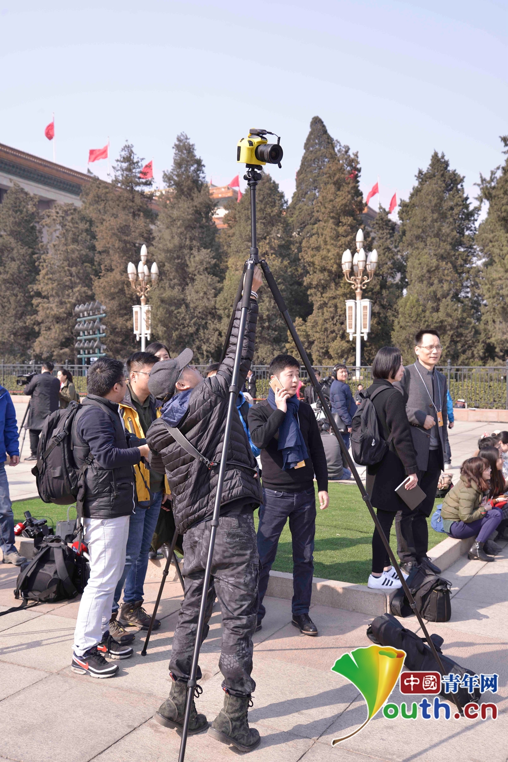 组图：新闻记者这样记录两会