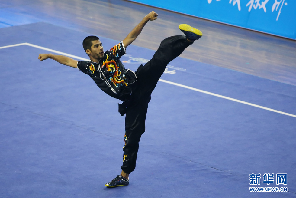 安徽黄山：武林高手黄山论剑