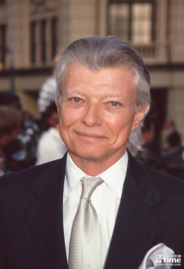 《廊桥遗梦》原著作者罗伯特·詹姆斯·沃勒