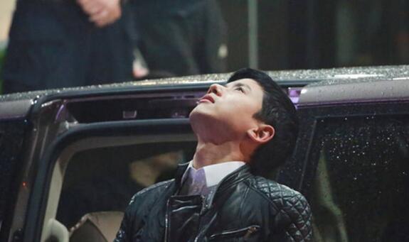 张杰唱歌崩溃落泪 多年被怼靠老婆谢娜自尊心受伤