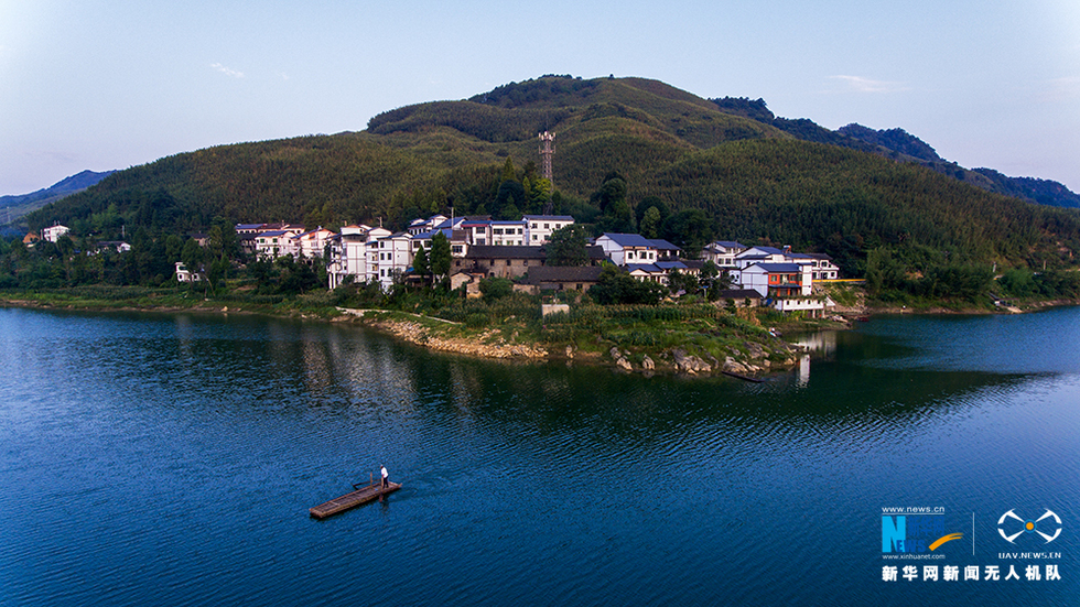 重庆梁平:无人机航拍"天池"竹丰湖 人间好风景