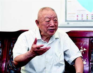 武汉干休所离休干部、88岁战斗英雄毕金保讲述：赤手空拳 生擒敌军团长