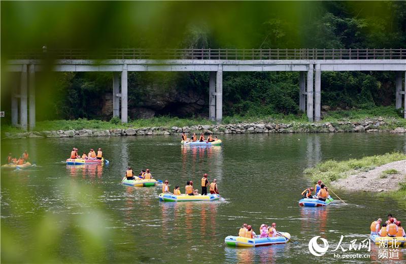 湖北鄖西舉辦田園生活節 全域旅遊提檔加速