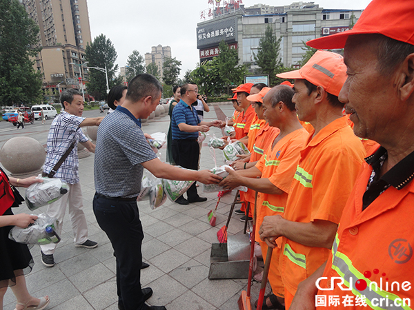 国际在线四川消息:近日,自贡市富顺县委副书记万春霞,县人大副主任