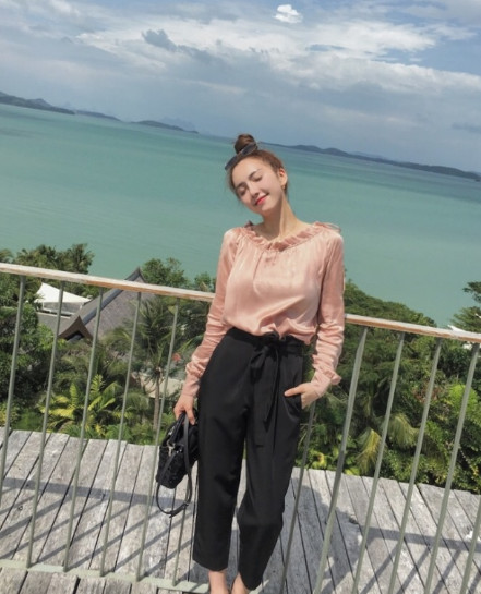 秦奋网红女友发博宣示主权：我们很好_娱乐_腾讯网