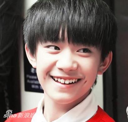 梨涡男神!易烊千玺张艺兴陈伟霆笑起来心都苏了