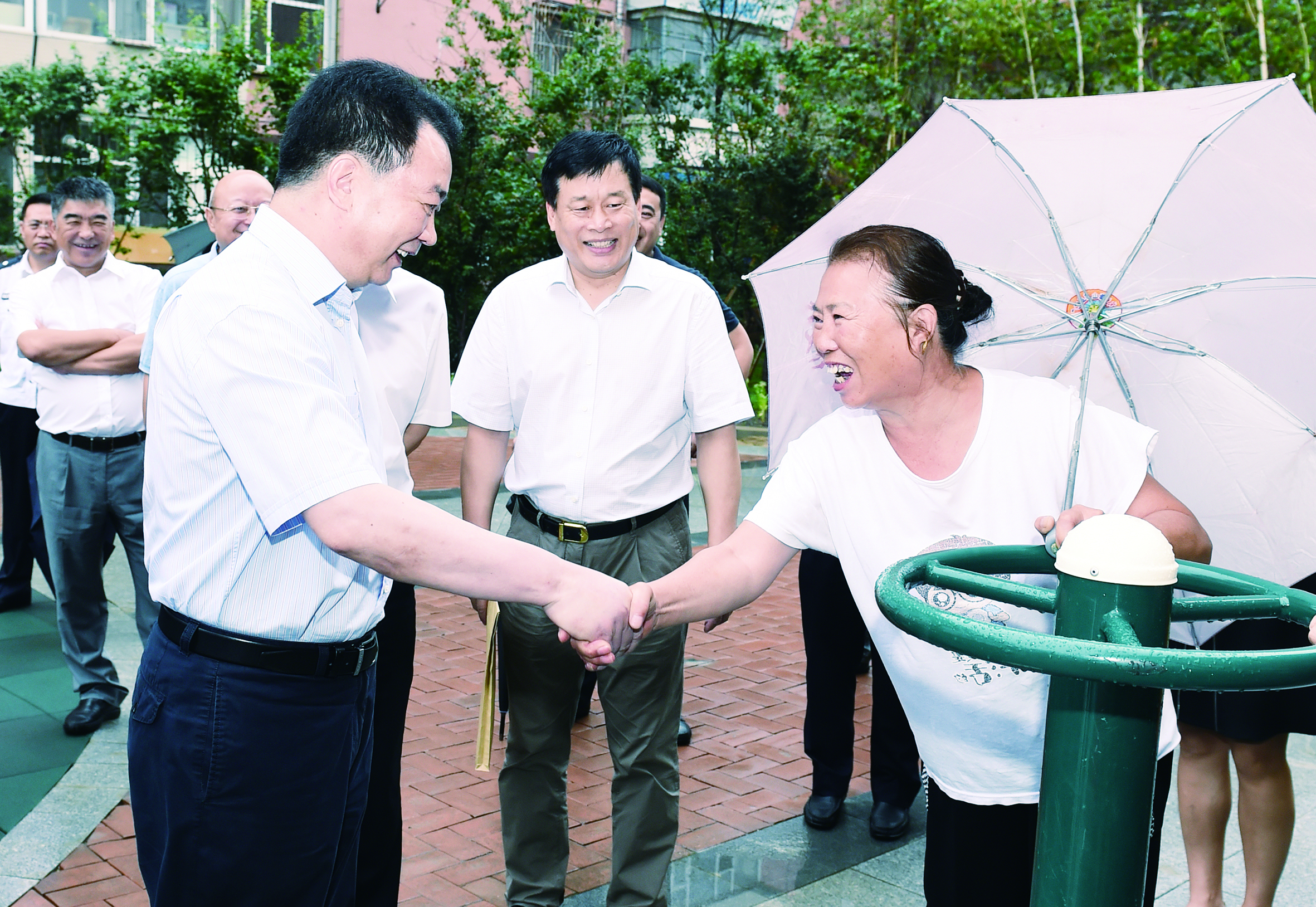 王君正在调研长春市旧城改造提升工作时强调：从“改造”转到“管理”上来