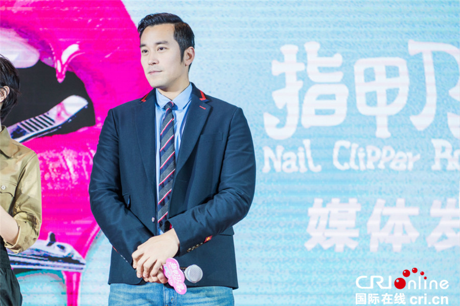 周冬雨抱怨张孝全"太闷" 调侃其像人参果:很浪又健硕