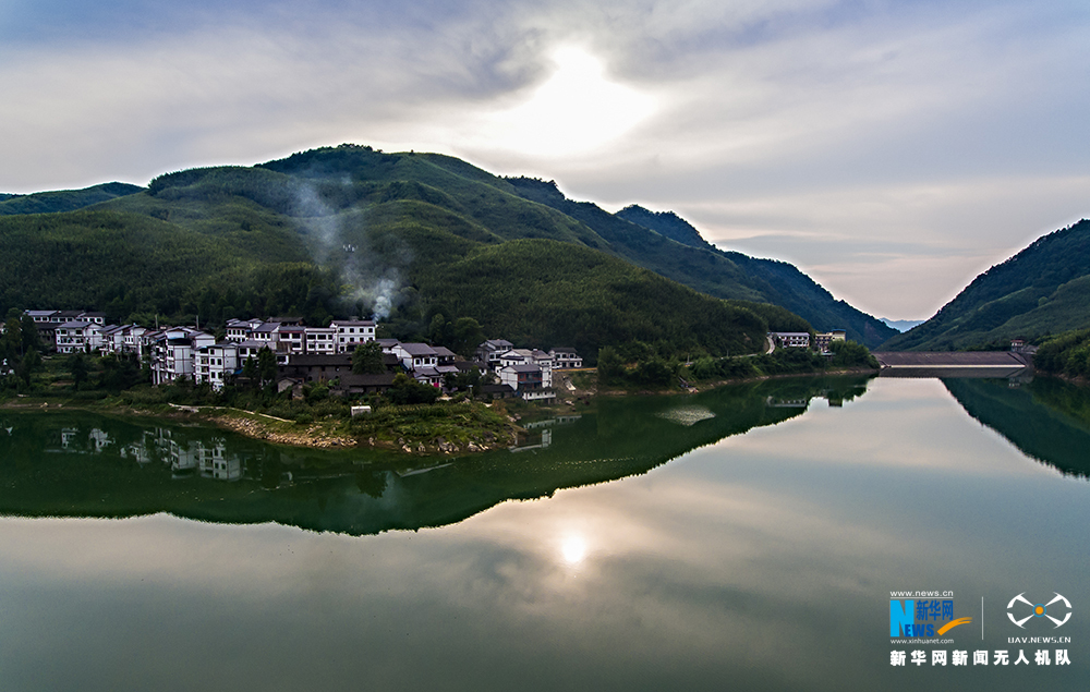 【渝情渝景】【ChinaNews帶圖列表】航拍重慶梁平竹豐湖