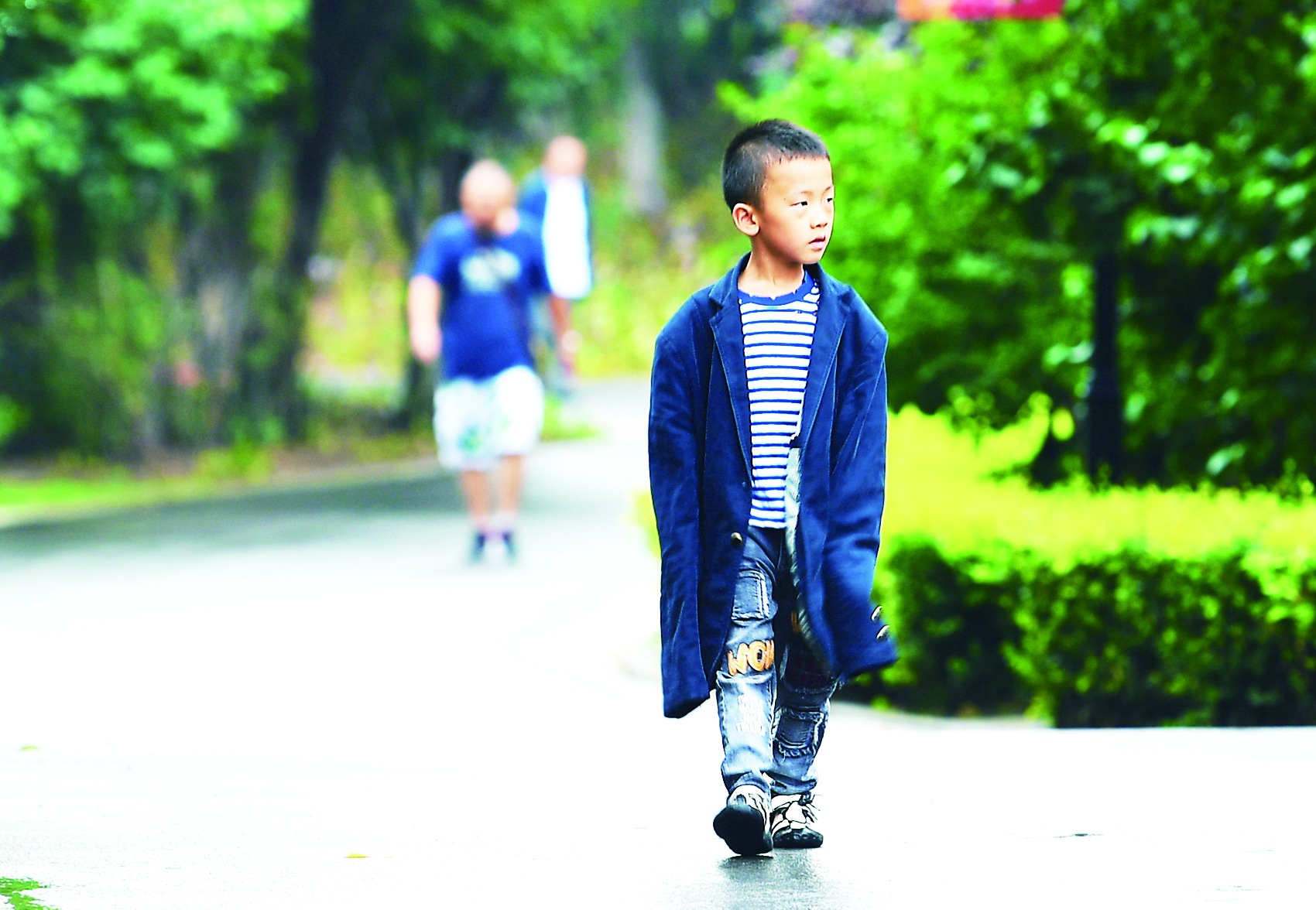 雨中迎立秋 警惕“秋老虎”