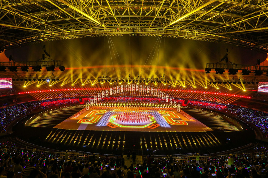 【原创】【即时新闻】【移动版】【焦点图】【CHINANEWS带图列表】【CRI看山西-列表】【三晋大地-太原】惊艳！山西省运会开幕式闪耀三晋大地