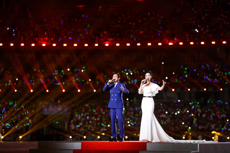 【原创】【即时新闻】【移动版】【焦点图】【CHINANEWS带图列表】【CRI看山西-列表】【三晋大地-太原】惊艳！山西省运会开幕式闪耀三晋大地