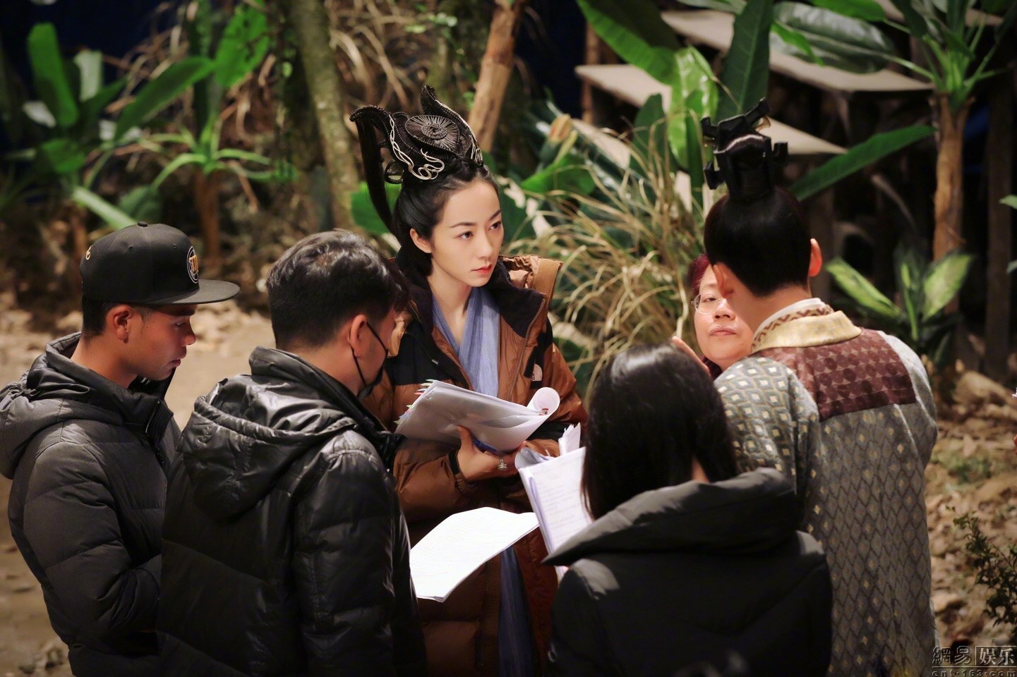 高冷女神好美！韩雪《醉玲珑》杀青