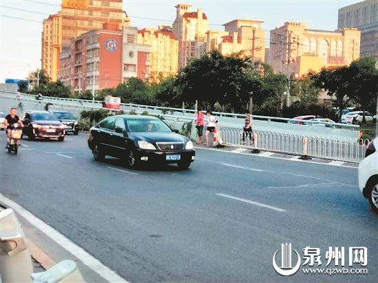 泉州市区交通违法乱象多 交警：持续整治各类交通违法