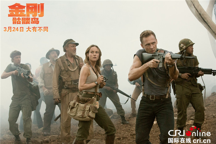 《金刚：骷髅岛》发布“尸骸遍野”正片片段骇人万分