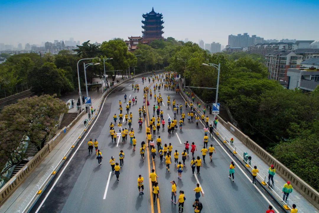 震撼！全景航拍今天的武漢 沒去跑漢馬真的感覺虧大了