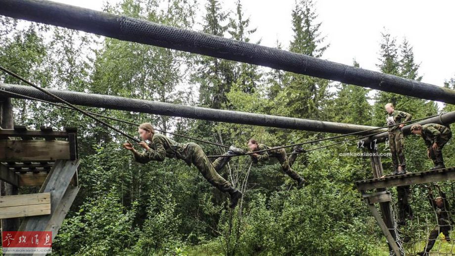 把特种兵摁在冷水里很疯狂?海豹队员:这样有益健康 把特种兵摁在冷水里很疯狂?海豹队员:这样有益健康
