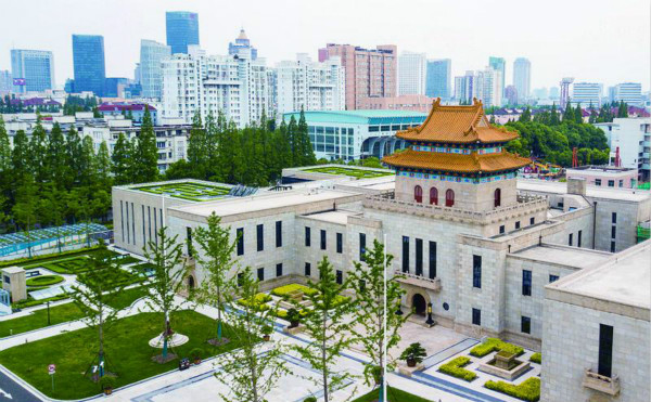 80歲老建築變身楊浦區圖書館新館國慶開館