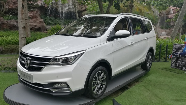 试全新宝骏730 告诉你几个出手的理由