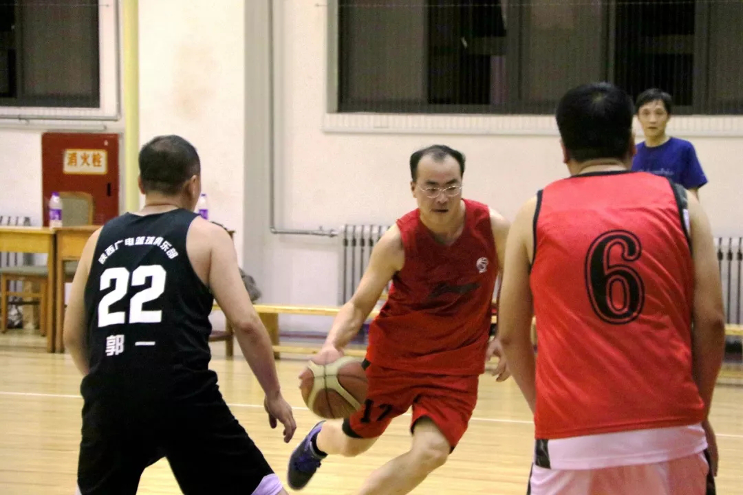 豐富青年業餘生活 陜西青聯籃球友誼賽將進行 豐富青年業餘生活 陜西青聯籃球友誼賽將進行