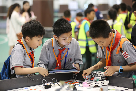 2018上海市青少年人工智能创新大赛启动