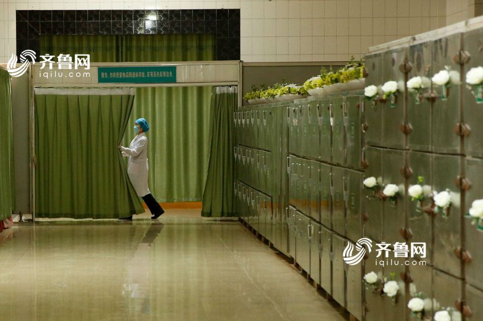 90后入殓师4年为6000位逝者整容 看过太多生死拥有一颗简单心
