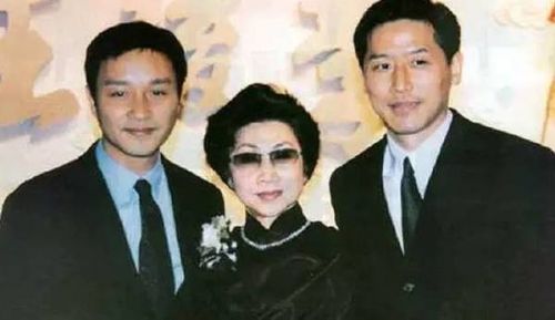 张国荣为何爱上唐鹤德?他回了4个字 回顾两人18年情路