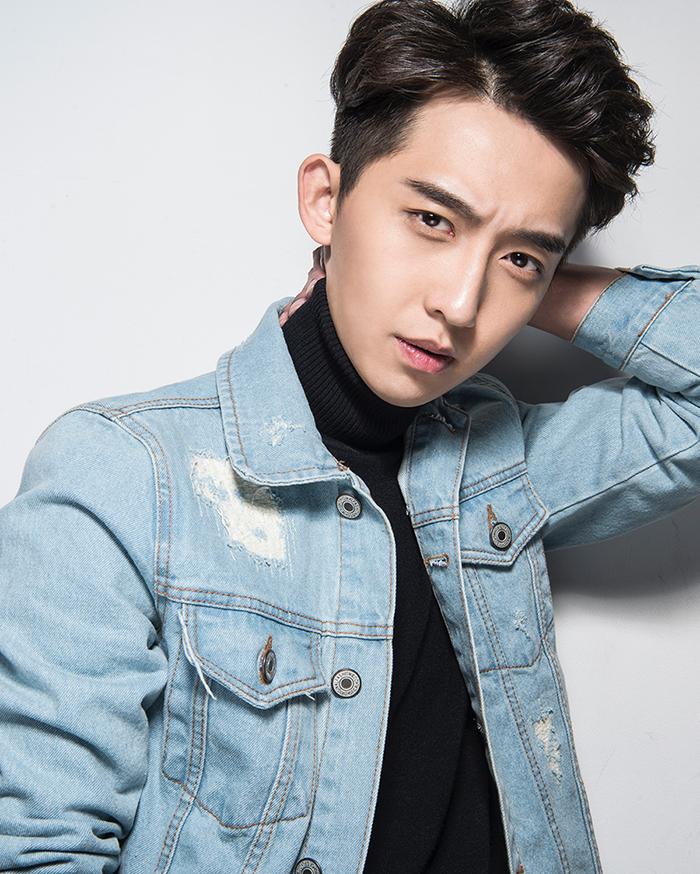 朱亚文崔尔康冯远征 盘点影视剧中的反派男神