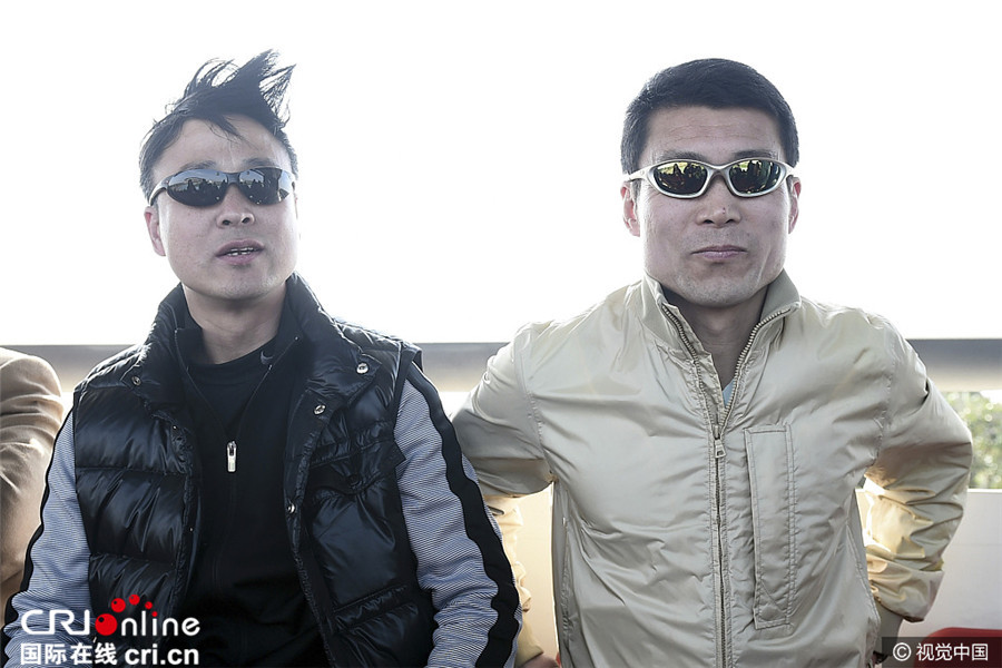 上海：申思出狱后与祁宏聚首 同观战全运会U20比赛