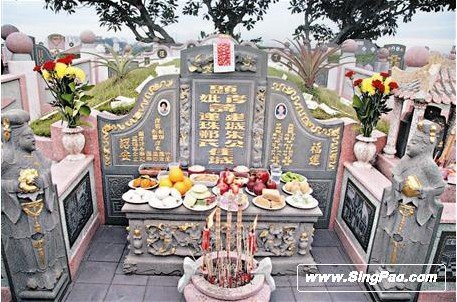 大牌歌手接地氣 清明節也要去掃墓_娛樂_騰訊網