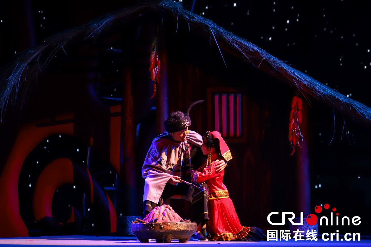 彝族歌舞劇《奢香》在畢節市旅發大會精彩上演（組圖）