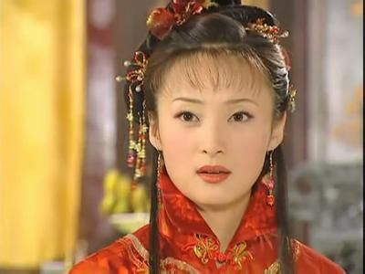 能hold住古装红衣的女星 谁最倾国倾城?