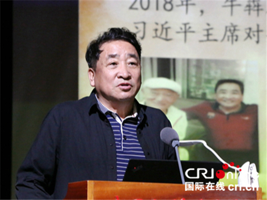 中国曲协主席,中国文艺志愿者协会主席姜昆讲述从艺经历和创作实践.