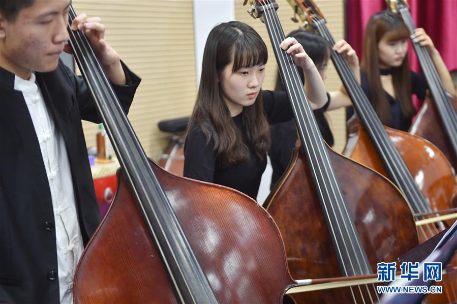 福建福州：奏响快乐暑假交响曲