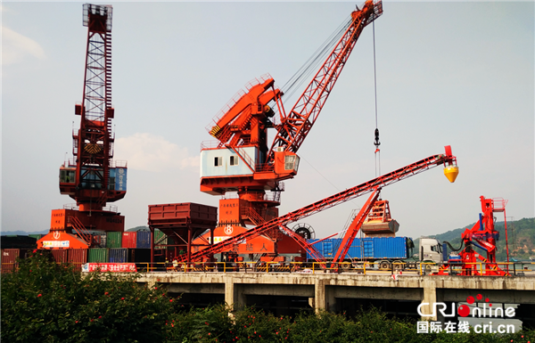 【唐已审】【供稿】 梧州赤水港7月散杂货物吞吐量突破53万吨
