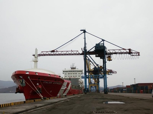 图片默认标题 图片默认标题