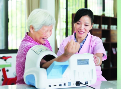 武汉近400家社区老年人服务中心实现社会化运营