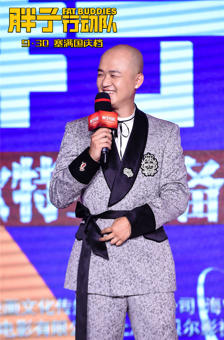 图片默认标题_fororder_包贝尔谈电影处女作