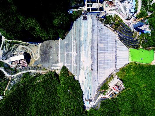 山路弯弯通大道——鹤峰县脱贫攻坚打硬仗纪实