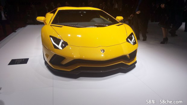 2017上海车展 Aventador S上演亚洲首秀