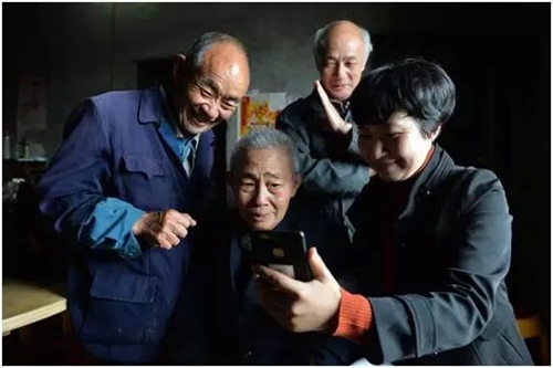兩岸接力助97歲台灣老兵找到四川親人