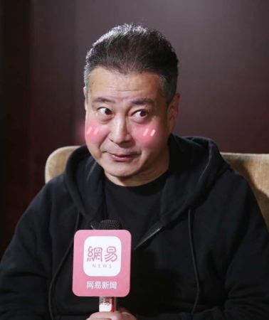 4月13日,热播剧《人民的名义》中出演丁义珍的演员许文广做客网易娱乐